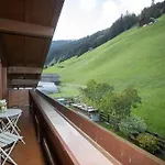 Wiesenau, Дом отдыха Тукс